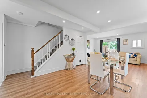 30 Gold Pine Court Brampton ON L6S 2K6
