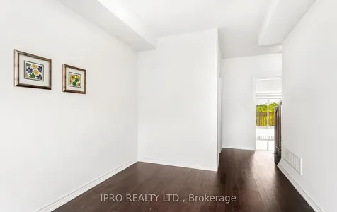 50 Savino Drive Brampton ON L6Z 0J7