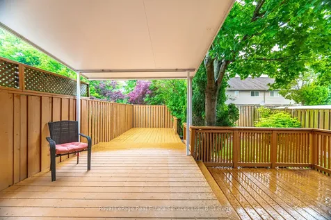 1263 Walker's Line Burlington ON L7M 4N8