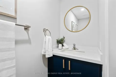 19 Woodstream Avenue Brampton ON L6R 1M7