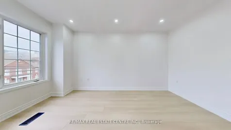 51 Denison Avenue Brampton ON L6X 0T7