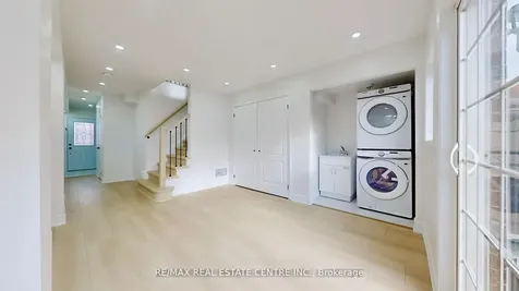 51 Denison Avenue Brampton ON L6X 0T7