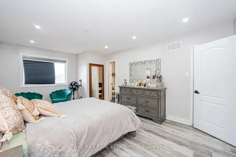 6 Weather Vane Lane Brampton ON L6X 2R5