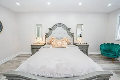 6 Weather Vane Lane Brampton ON L6X 2R5