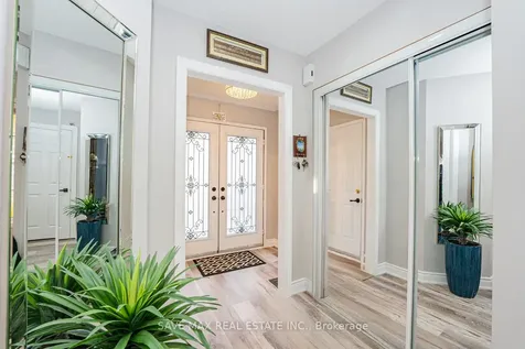 6 Weather Vane Lane Brampton ON L6X 2R5