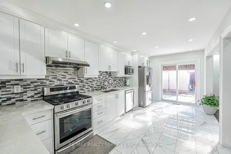 204 Lockwood Road Brampton ON L6Y 4Y4