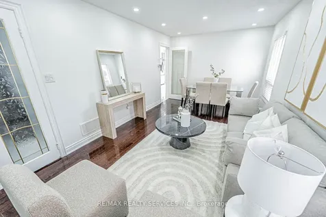 204 Lockwood Road Brampton ON L6Y 4Y4