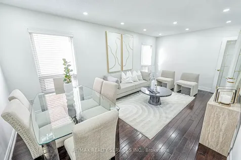 204 Lockwood Road Brampton ON L6Y 4Y4