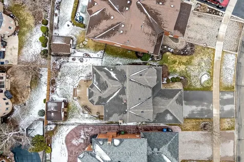 85 Hutton Crescent Caledon ON L7C 1A7