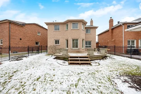 85 Hutton Crescent Caledon ON L7C 1A7