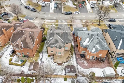 85 Hutton Crescent Caledon ON L7C 1A7