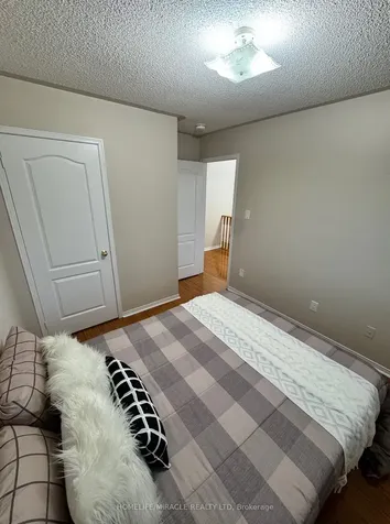 8 Silver Egret Road Brampton ON L7A 2Z9