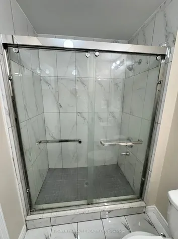 8 Silver Egret Road Brampton ON L7A 2Z9