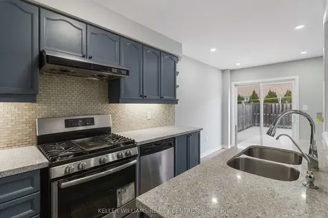 20 Parisian Road Brampton ON L6P 2S8