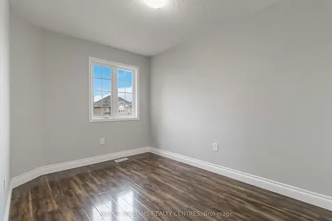 20 Parisian Road Brampton ON L6P 2S8