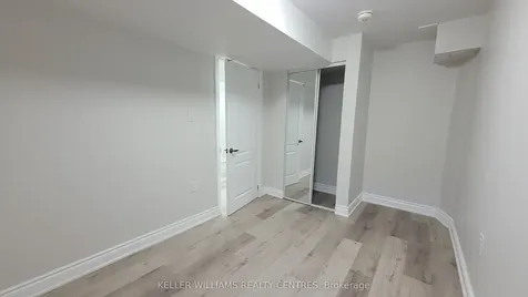 20 Parisian Road Brampton ON L6P 2S8