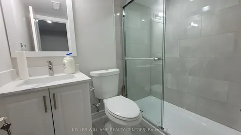 20 Parisian Road Brampton ON L6P 2S8