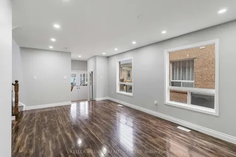 20 Parisian Road Brampton ON L6P 2S8