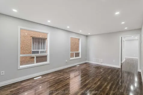 20 Parisian Road Brampton ON L6P 2S8