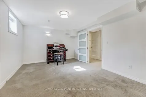 2430 Alder Drive Burlington ON L7P 4X2