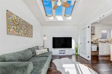 2430 Alder Drive Burlington ON L7P 4X2