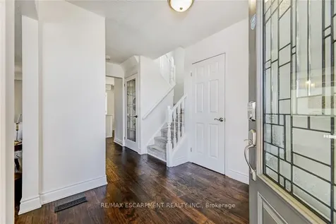 2430 Alder Drive Burlington ON L7P 4X2