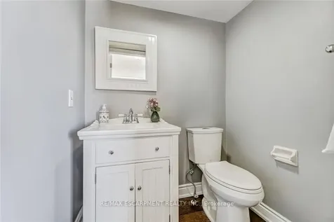 2430 Alder Drive Burlington ON L7P 4X2