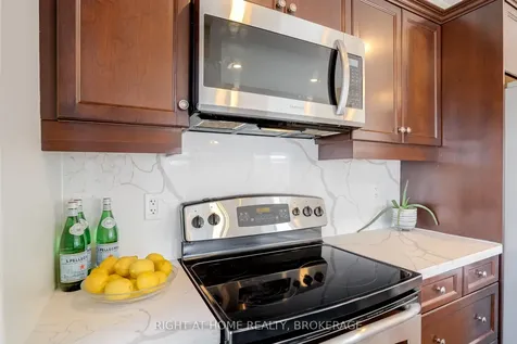 4241 Ingram Common N/a Burlington ON L7L 0C3