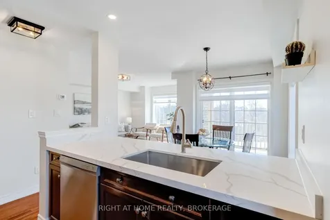 4241 Ingram Common N/a Burlington ON L7L 0C3