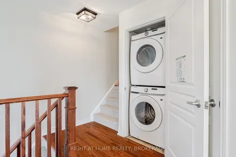 4241 Ingram Common N/a Burlington ON L7L 0C3