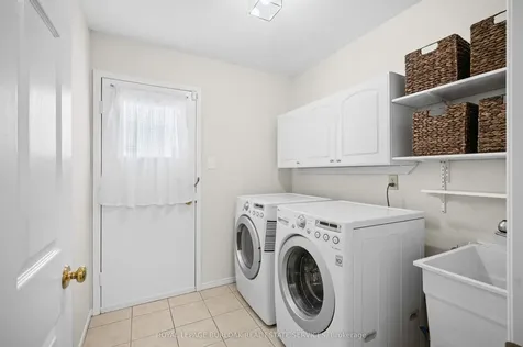 3264 Mead Crescent Burlington ON L7M 3M1