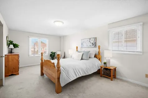 3264 Mead Crescent Burlington ON L7M 3M1