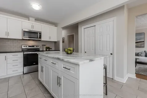 2290 Woodward Avenue Burlington ON L7R 1T6