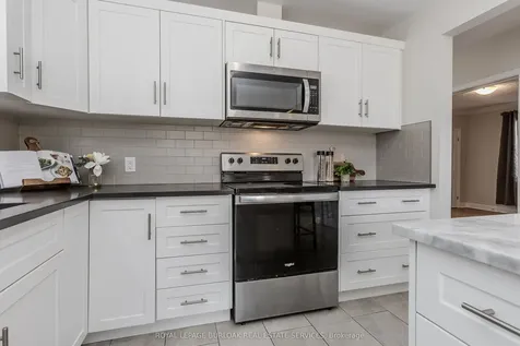 2290 Woodward Avenue Burlington ON L7R 1T6