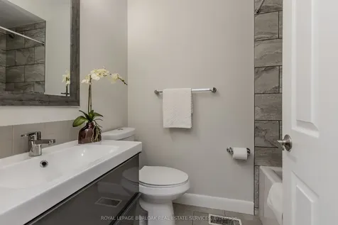 2290 Woodward Avenue Burlington ON L7R 1T6