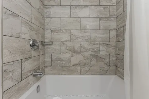 2290 Woodward Avenue Burlington ON L7R 1T6