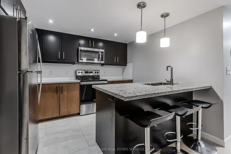 2290 Woodward Avenue Burlington ON L7R 1T6