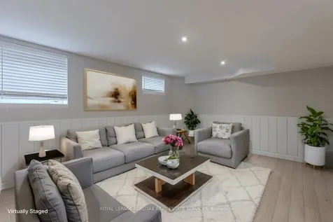 2290 Woodward Avenue Burlington ON L7R 1T6