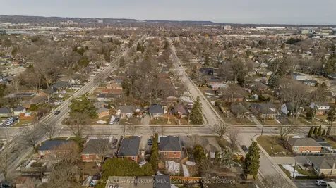 2290 Woodward Avenue Burlington ON L7R 1T6