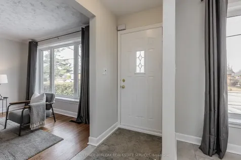 2290 Woodward Avenue Burlington ON L7R 1T6