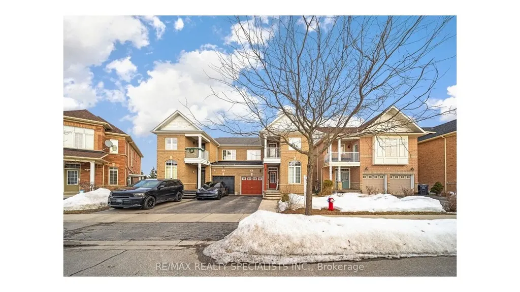 40 Begonia Crescent Brampton ON L7A 0M6