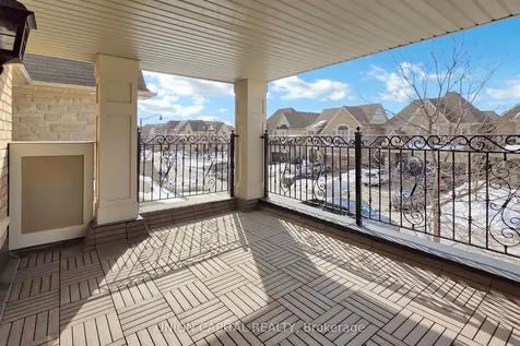 17 Vernosa Drive Brampton ON L6Y 3A6