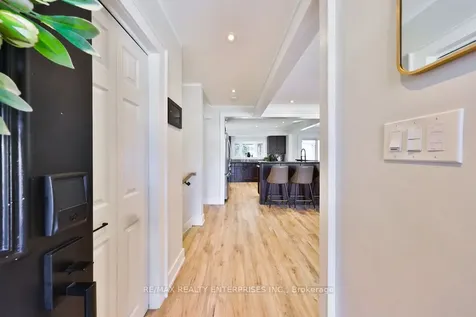 1214 Nottingham Avenue Burlington ON L7P 2R6