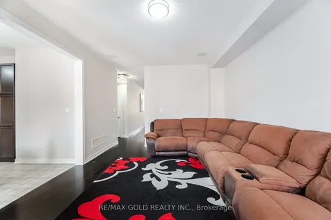 22 Ripple Street Brampton ON L6R 3S5