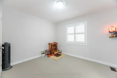 22 Ripple Street Brampton ON L6R 3S5