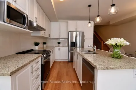 1396 Almonte Drive Burlington ON L7P 0V8