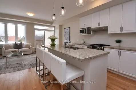 1396 Almonte Drive Burlington ON L7P 0V8