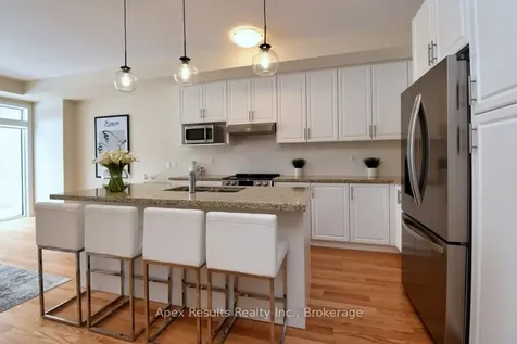 1396 Almonte Drive Burlington ON L7P 0V8