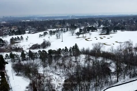 1396 Almonte Drive Burlington ON L7P 0V8