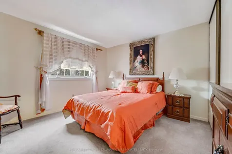 68 Floribunda Crescent Brampton ON L6T 4S2